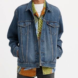 Men’s Signature Levi Strauss Gold Denim Jacket